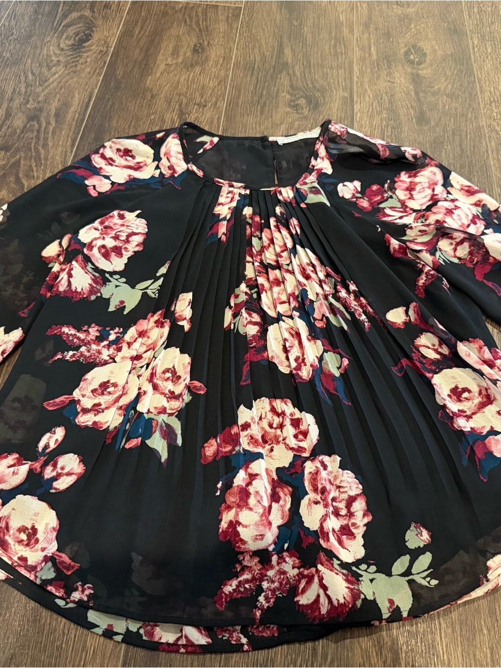 Daniel Rainn Black Floral Pleated Blouse